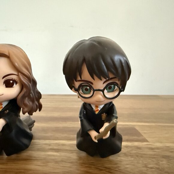 3 Hello! Good Smile Harry Potter Hermione Granger Ron Weasley Vinyl Figurines - Picture 4 of 14